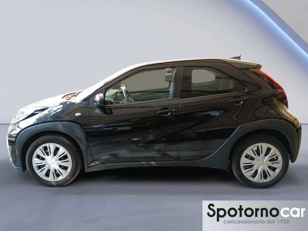 Toyota Aygo X usata a Milano (3)