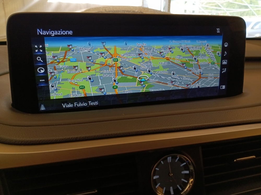Lexus RX usata a Milano (18)