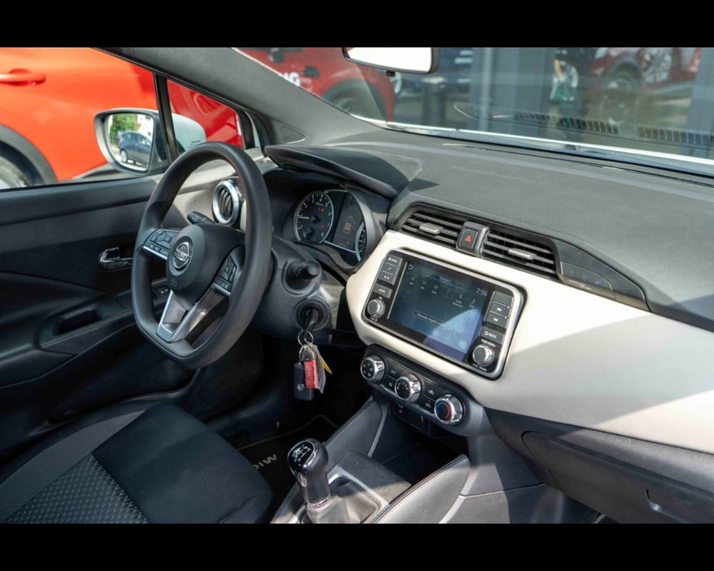 Nissan Micra usata a Treviso (13)