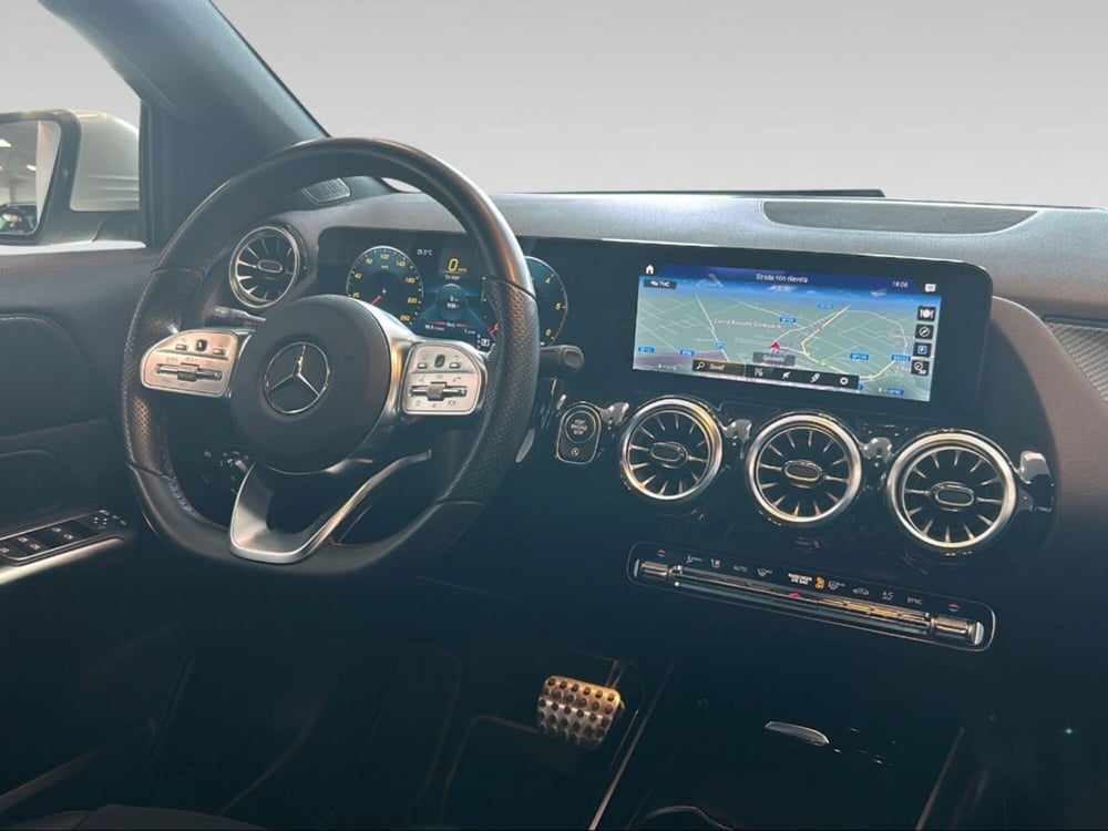 Mercedes-Benz GLA SUV usata a Grosseto (11)