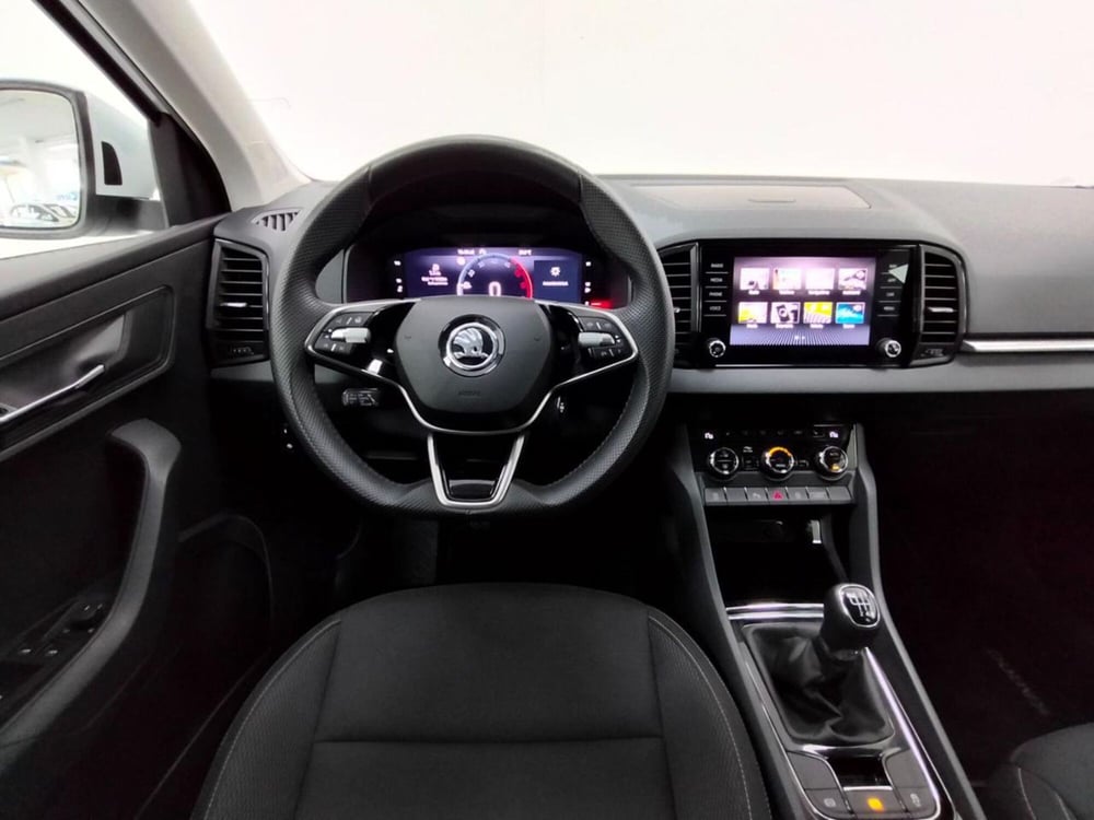 Skoda Karoq usata a Como (9)