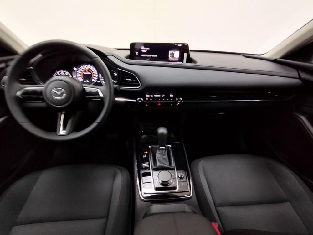 Mazda CX-30 nuova a Como (4)