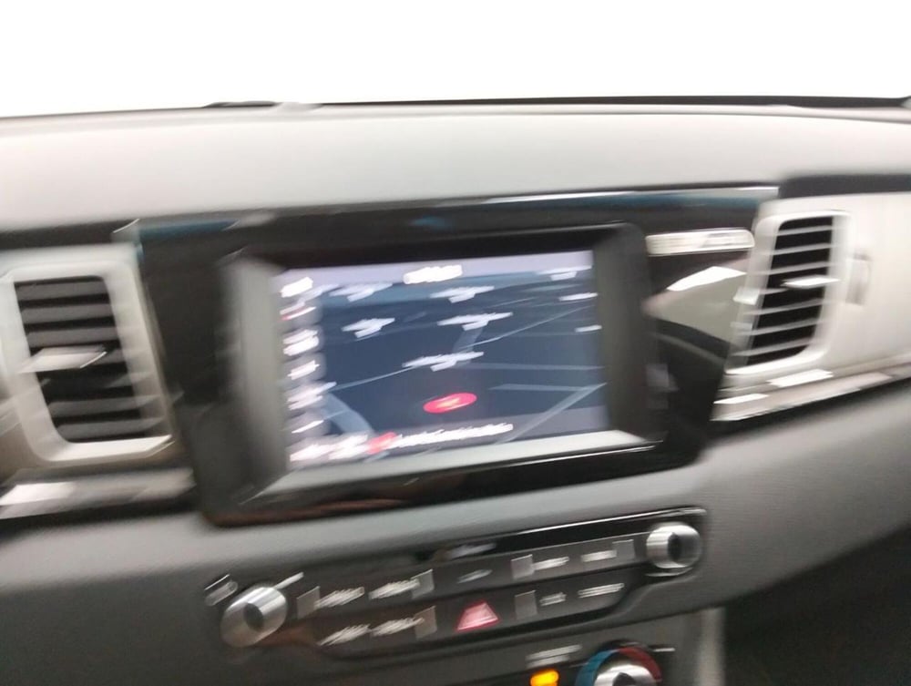Kia Niro usata a Como (15)