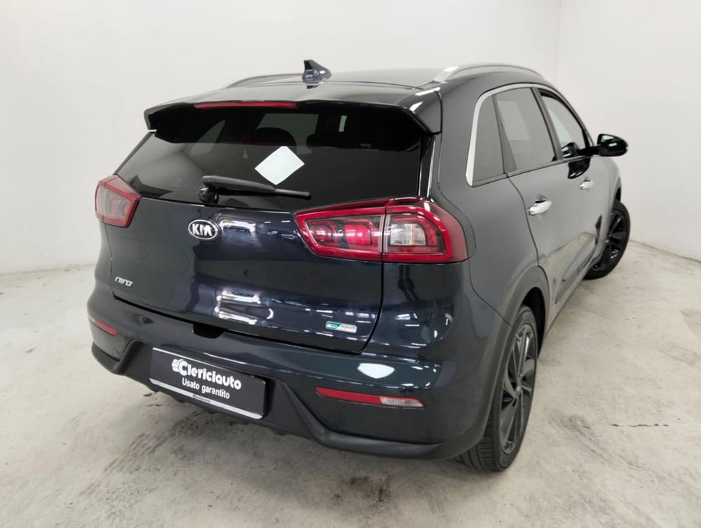 Kia Niro usata a Como (2)