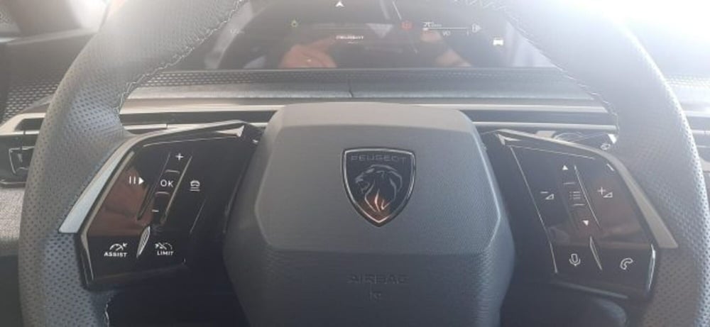Peugeot 3008 nuova a Perugia (15)