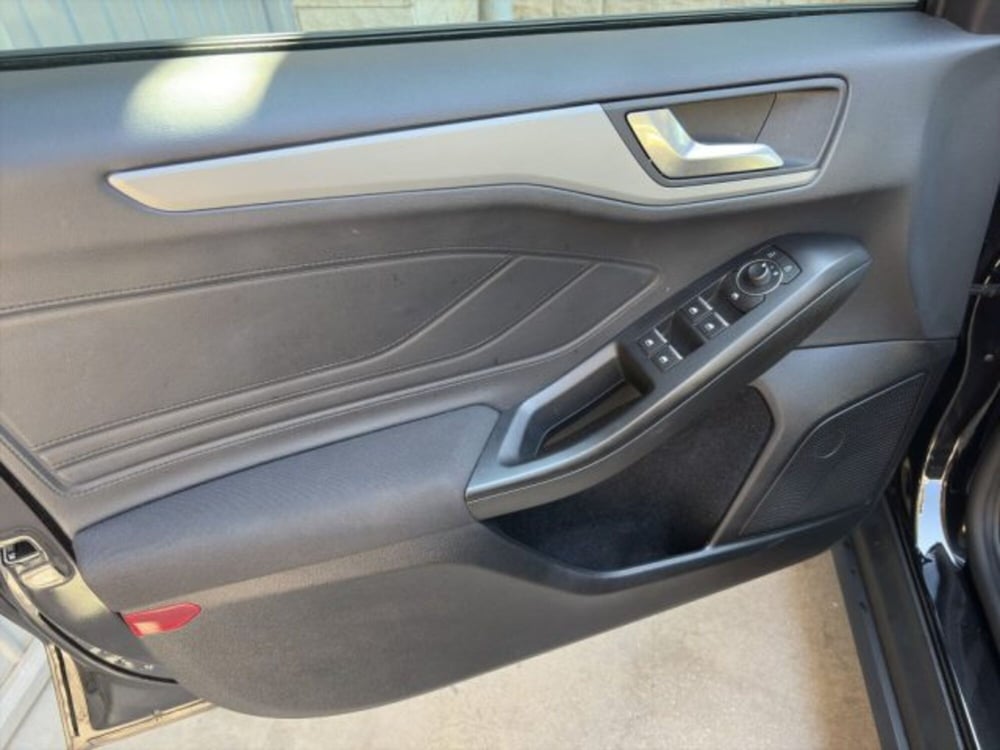 Ford Focus Station Wagon usata a Perugia (18)