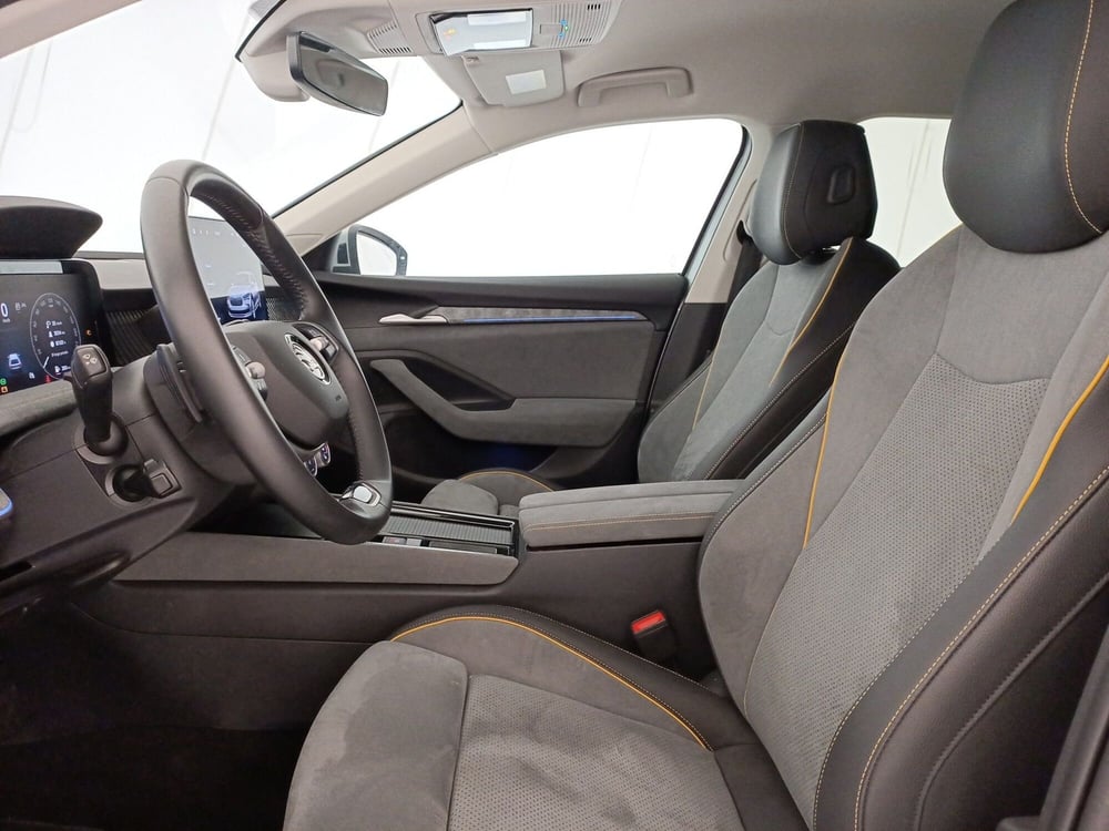 Skoda Superb usata a Bari (6)
