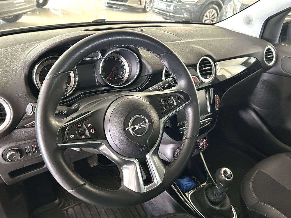 Opel Adam usata a Ferrara (9)