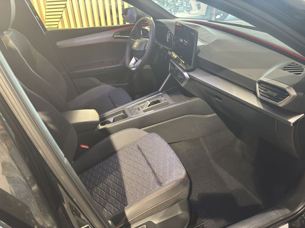 SEAT Leon ST nuova a Ferrara (12)