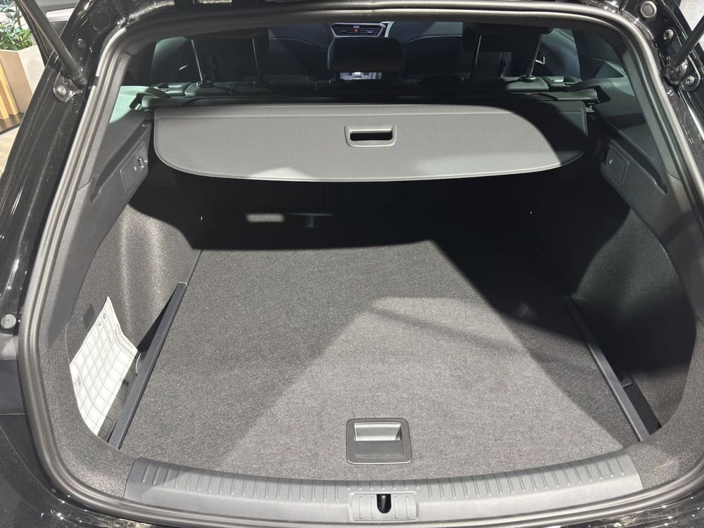 SEAT Leon ST nuova a Ferrara (16)