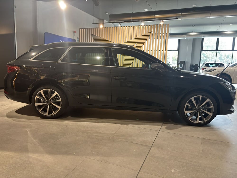 SEAT Leon ST nuova a Ferrara (4)