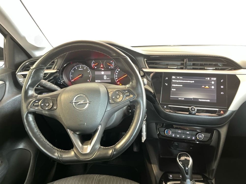 Opel Corsa usata a Bari (10)