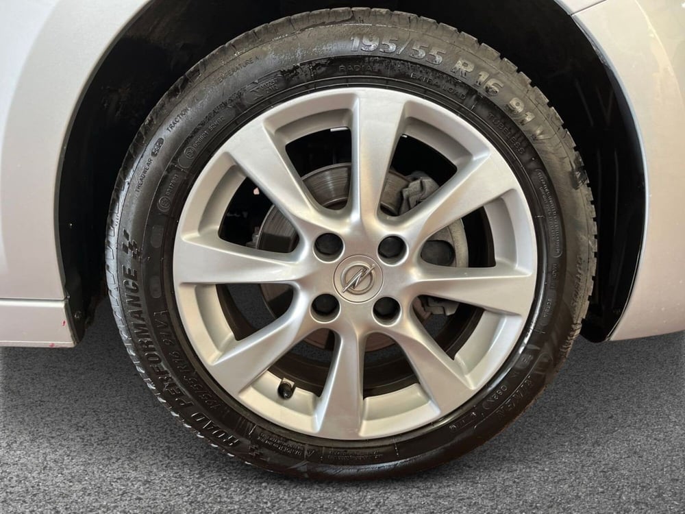 Opel Corsa usata a Bari (6)