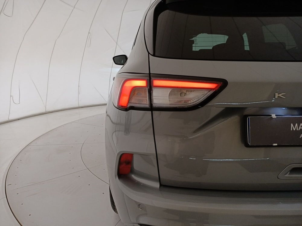 Ford Kuga usata a Bari (11)