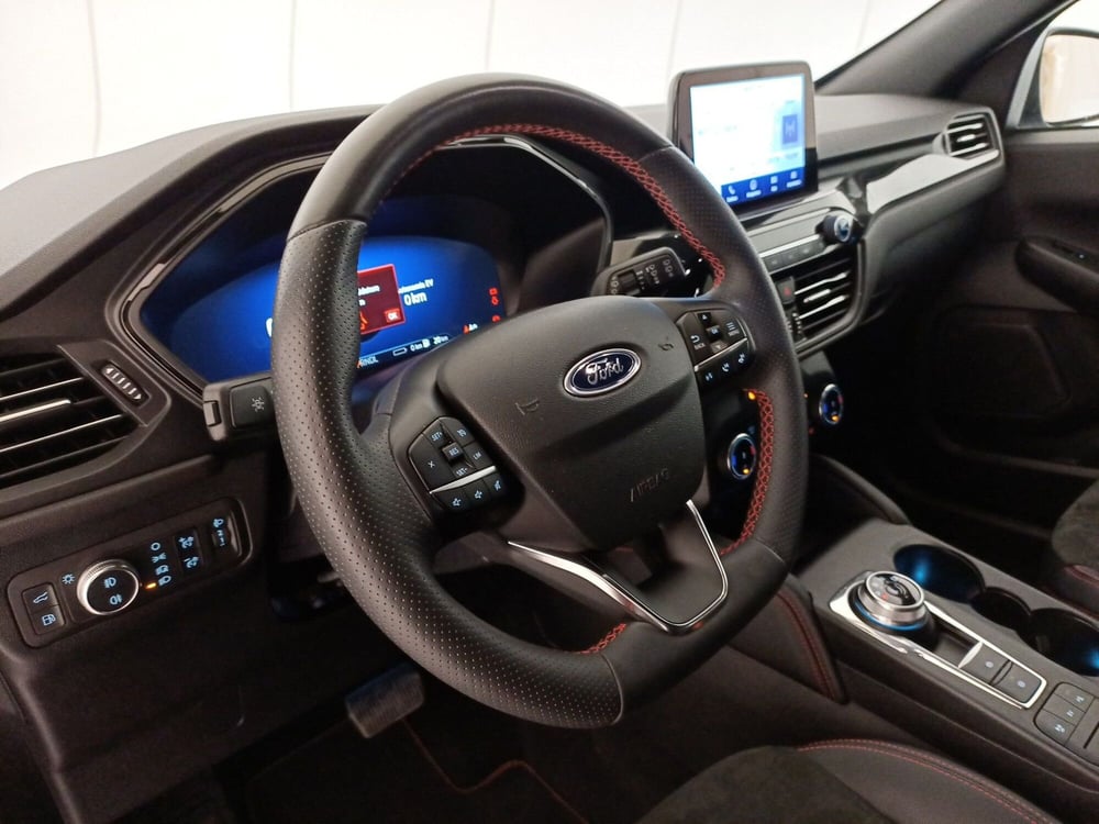 Ford Kuga usata a Bari (5)