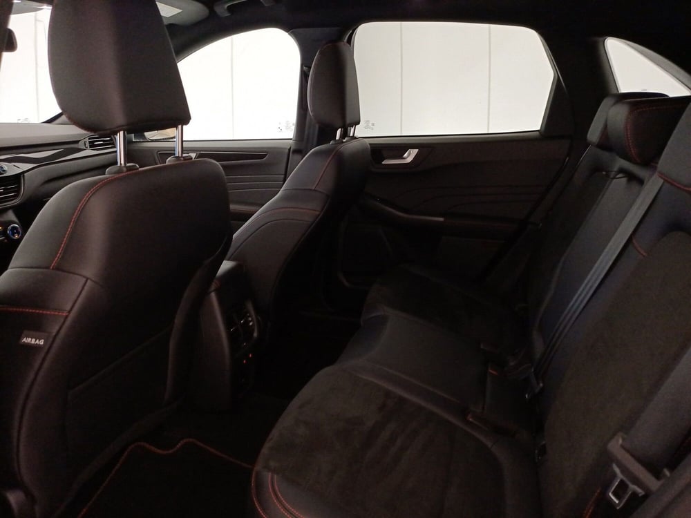 Ford Kuga usata a Bari (8)