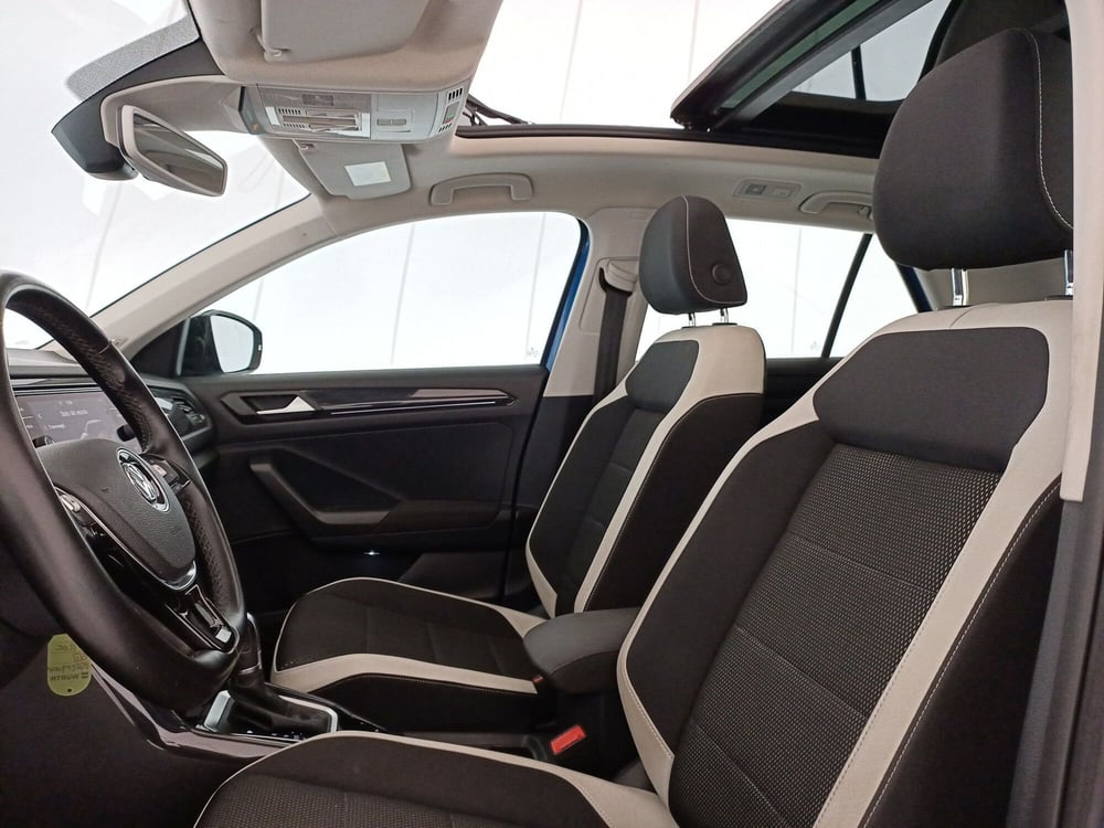 Volkswagen T-Roc usata a Bari (6)