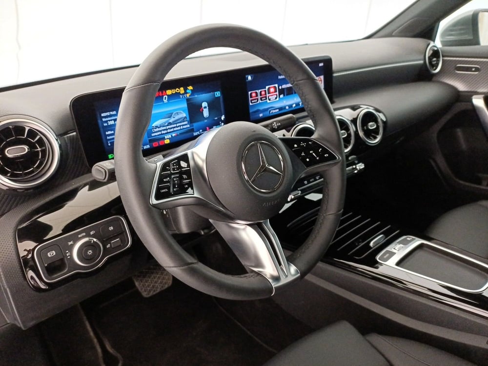Mercedes-Benz Classe A usata a Bari (5)