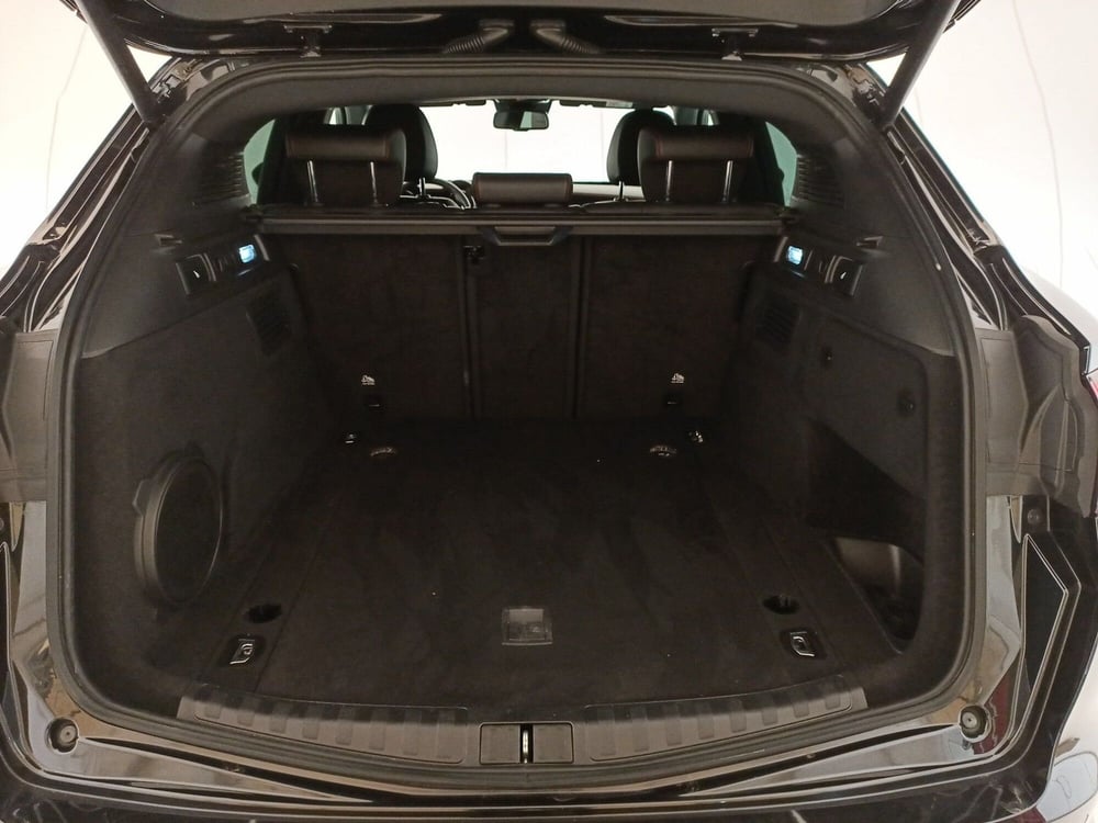 Alfa Romeo Stelvio usata a Bari (13)