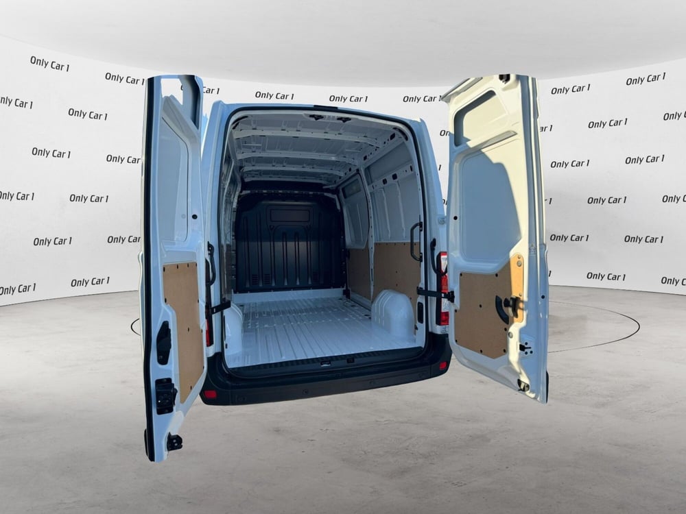 Renault Master Furgone nuova a Ferrara (15)