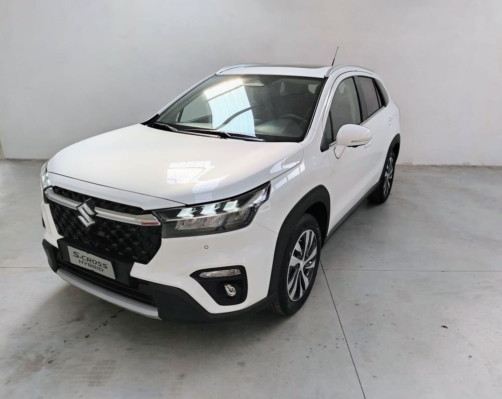Suzuki S-Cross nuova a Rovigo (4)