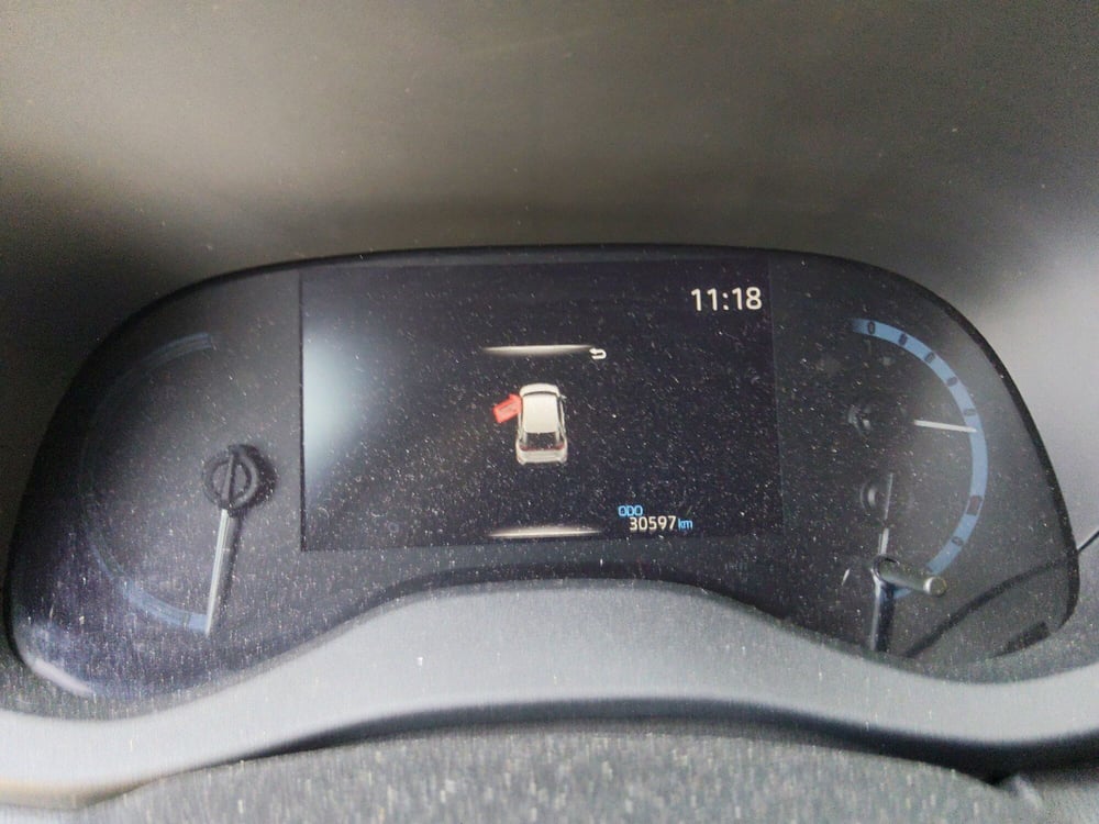 Toyota Yaris Cross usata a Pescara (10)