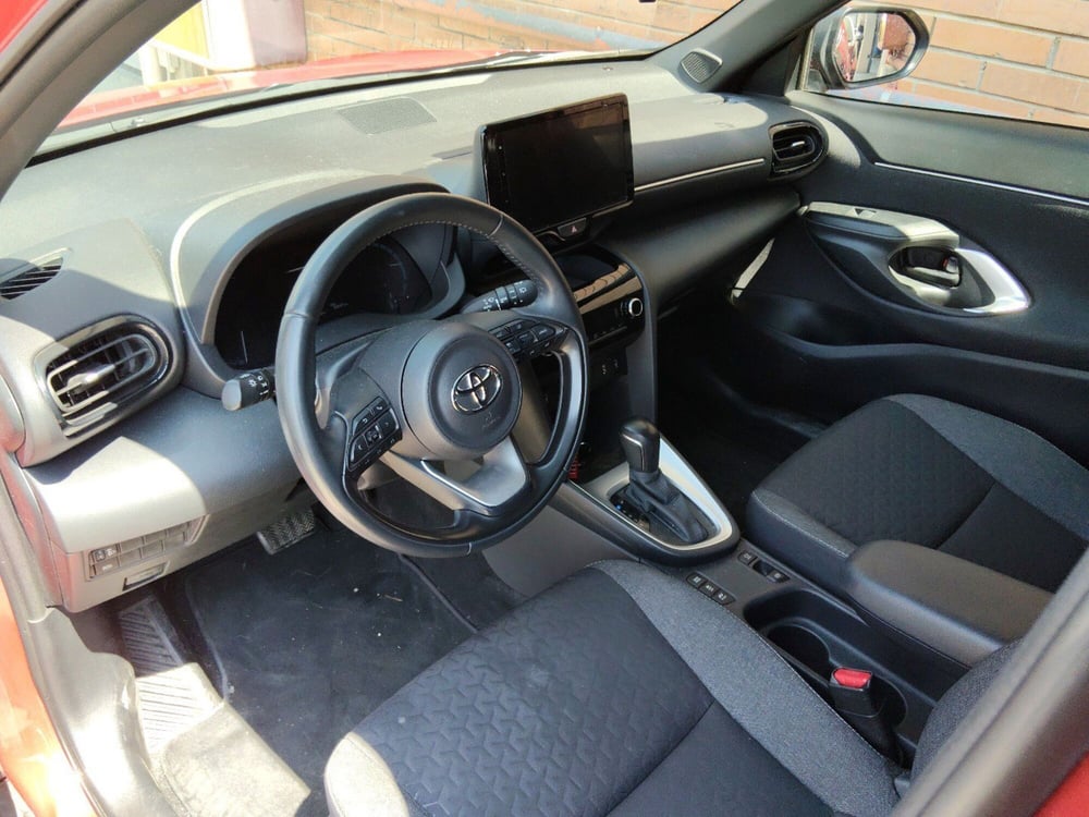 Toyota Yaris Cross usata a Pescara (9)
