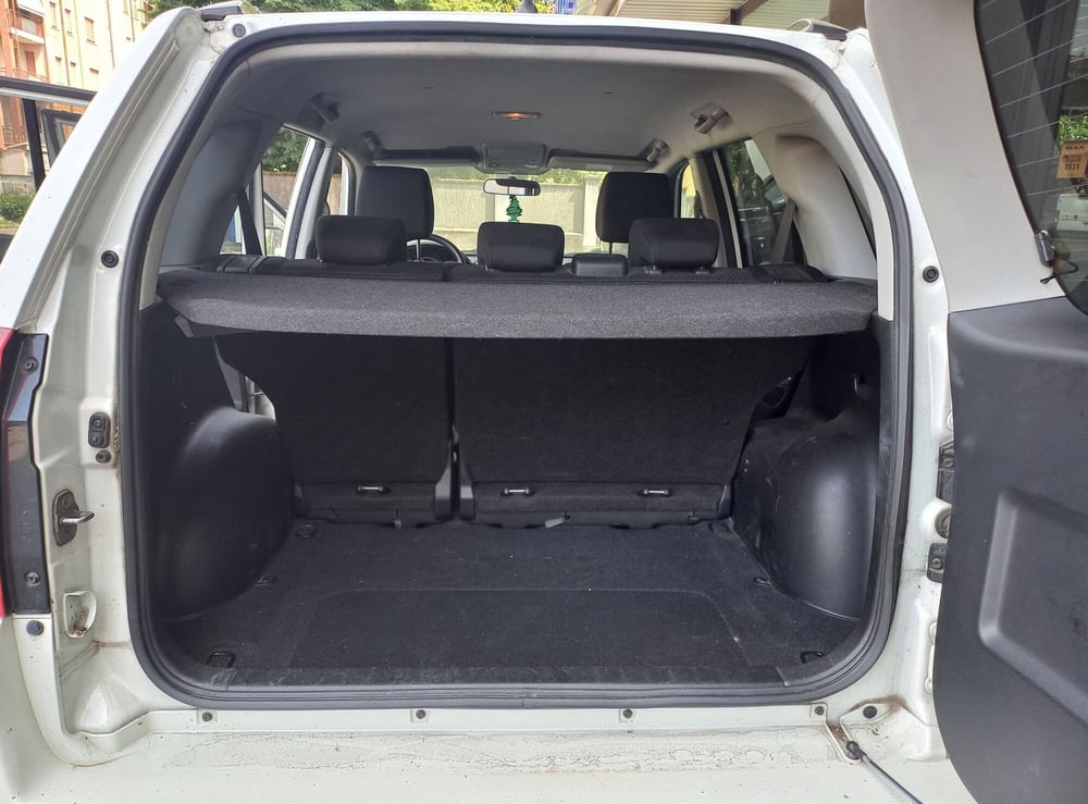 Suzuki Grand Vitara usata a Milano (14)