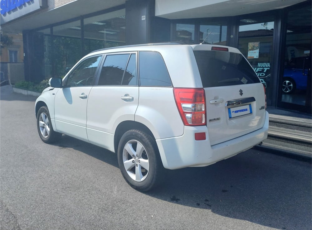 Suzuki Grand Vitara usata a Milano (4)