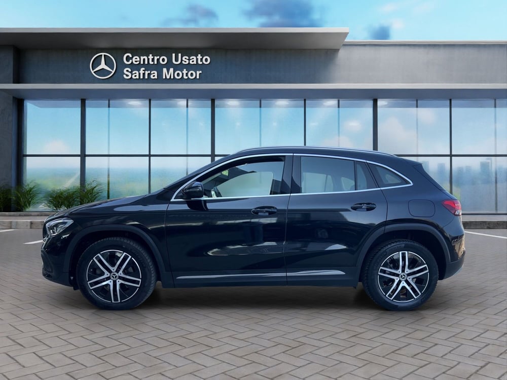 Mercedes-Benz GLA SUV usata a Cosenza (4)