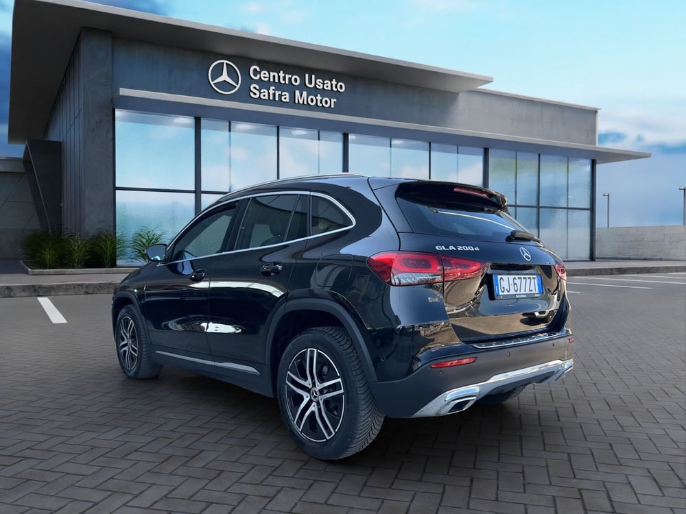 Mercedes-Benz GLA SUV usata a Cosenza (5)