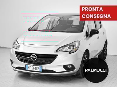Opel Corsa 1.4 90CV 5 porte b-Color del 2016 usata a Prato