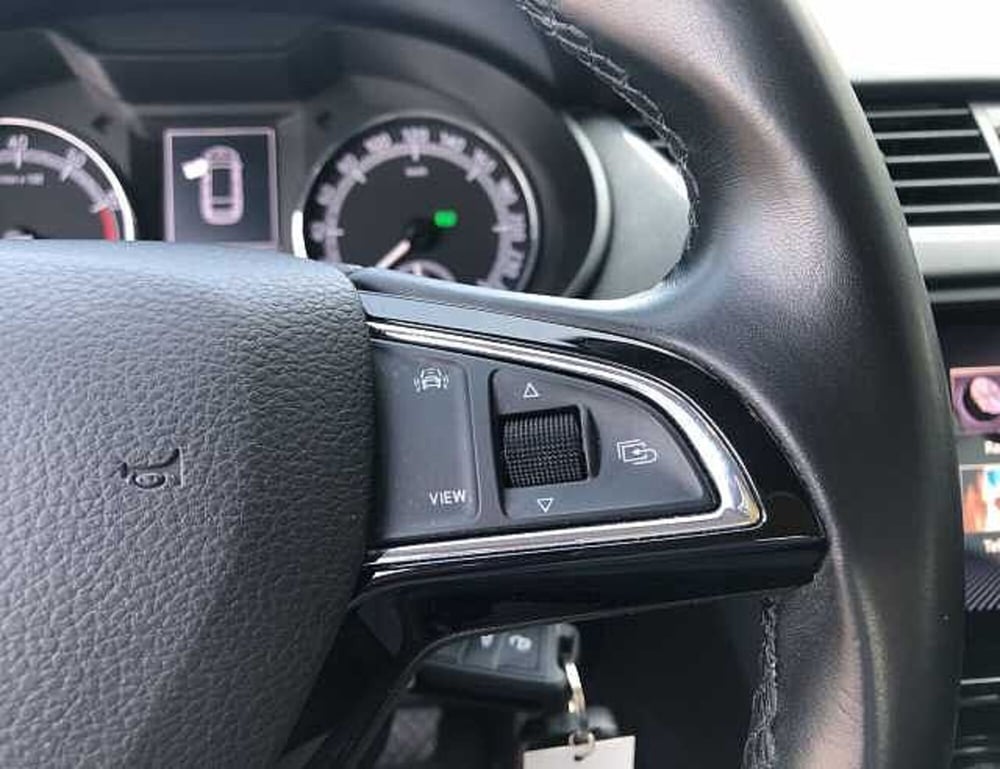 Skoda Octavia usata a Lucca (14)