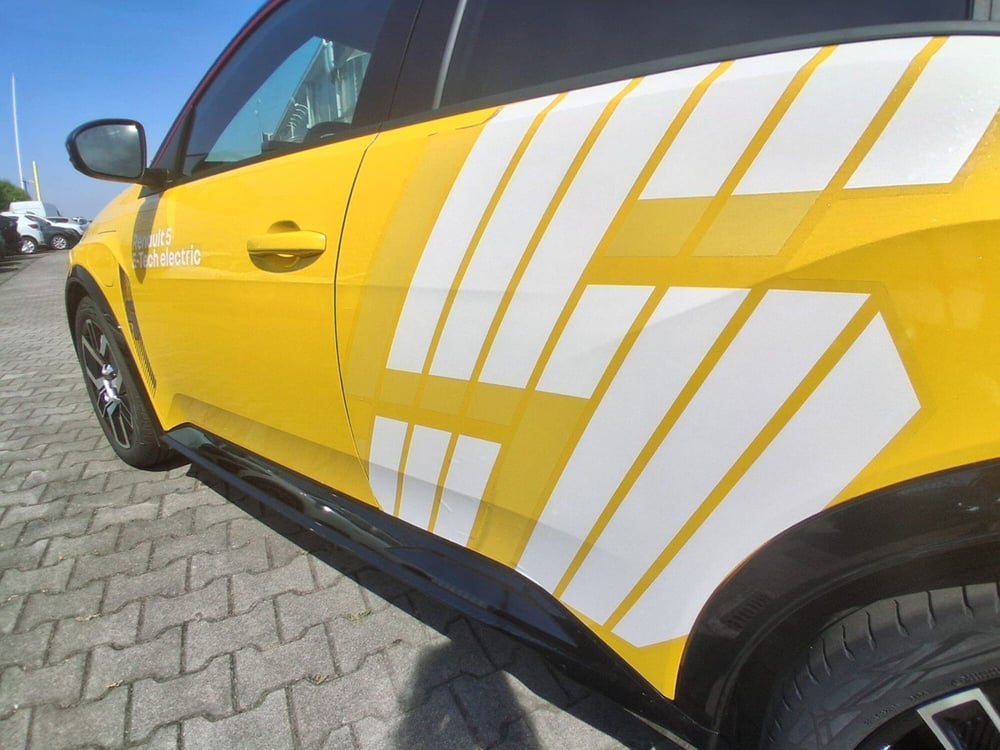 Renault Renault 5 nuova a Pavia (20)
