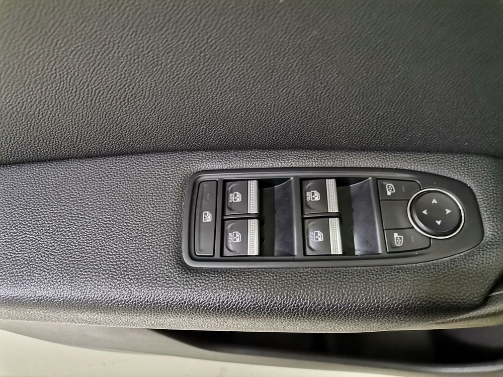 Renault Captur usata a Salerno (16)