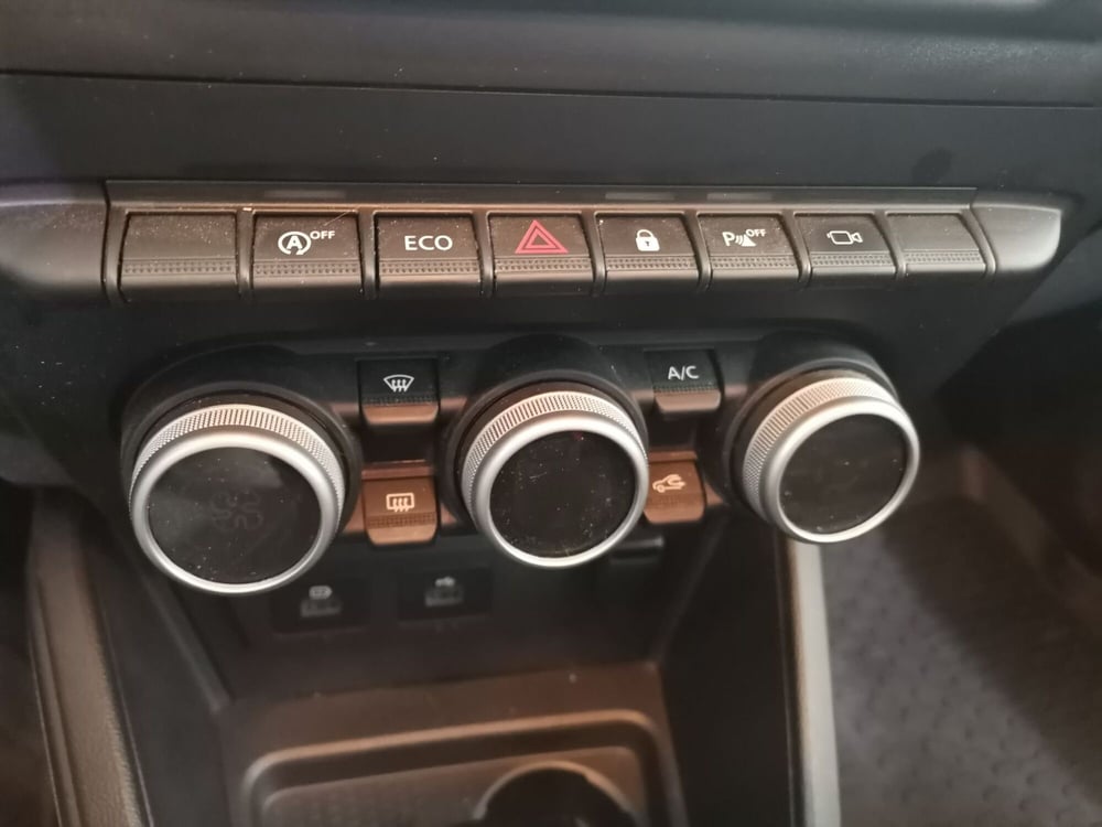 Dacia Duster usata a Salerno (20)