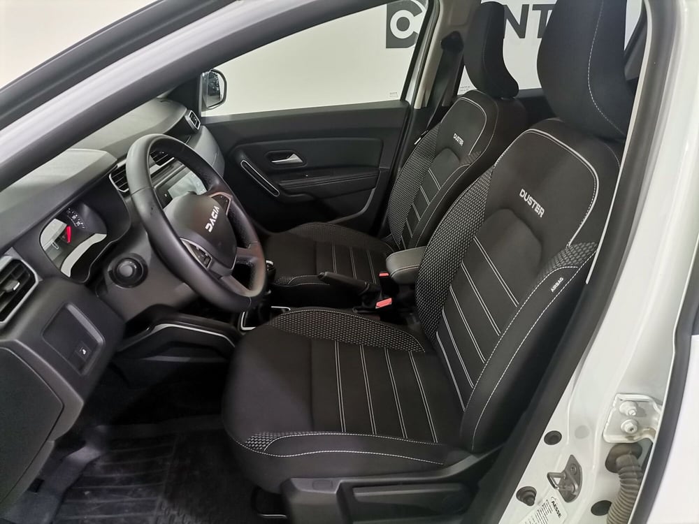 Dacia Duster usata a Salerno (9)
