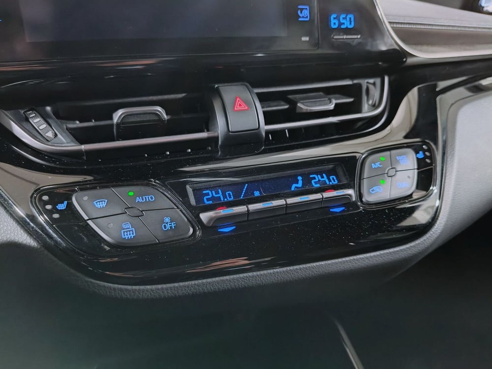 Toyota Toyota C-HR usata a Brescia (17)