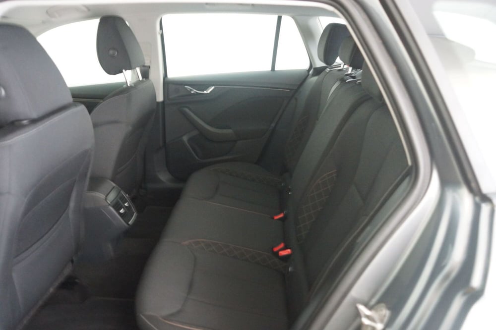 Skoda Kamiq usata a Torino (8)