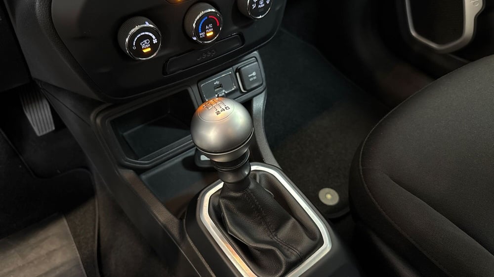 Jeep Renegade usata a Treviso (11)