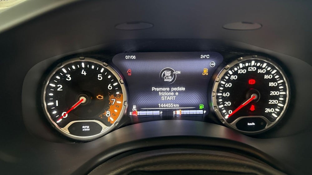 Jeep Renegade usata a Treviso (8)