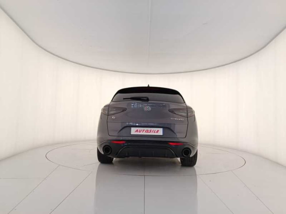 Alfa Romeo Stelvio usata a Treviso (5)