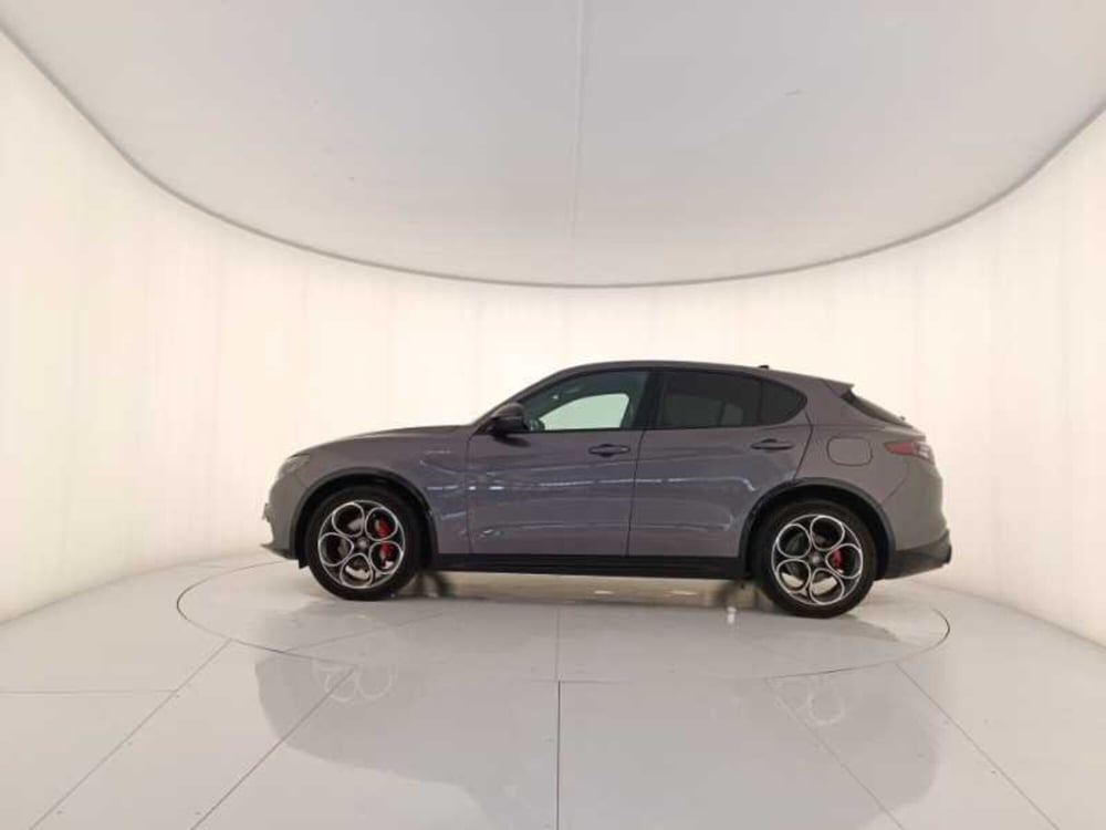 Alfa Romeo Stelvio usata a Treviso (8)