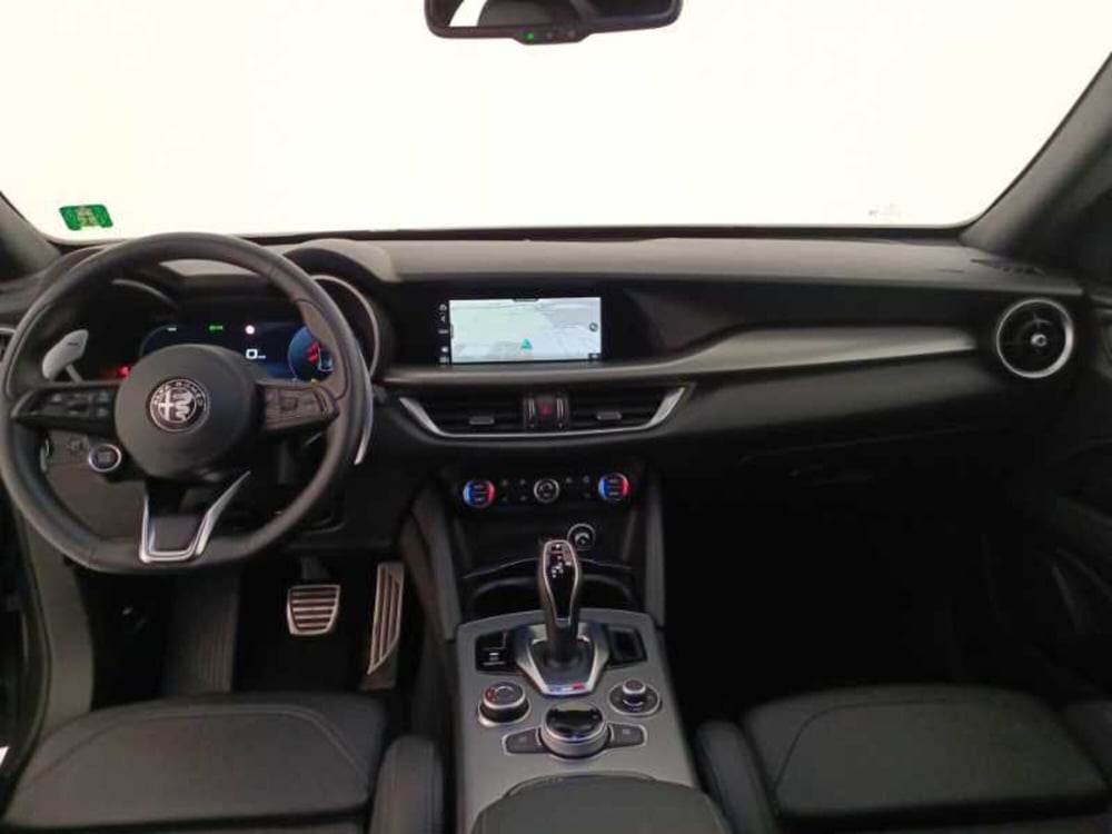 Alfa Romeo Stelvio usata a Treviso (9)