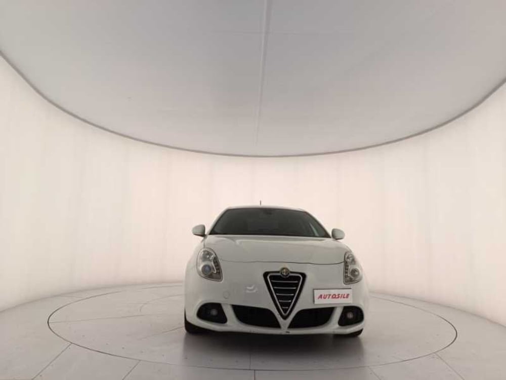 Alfa Romeo Giulietta usata a Treviso (2)