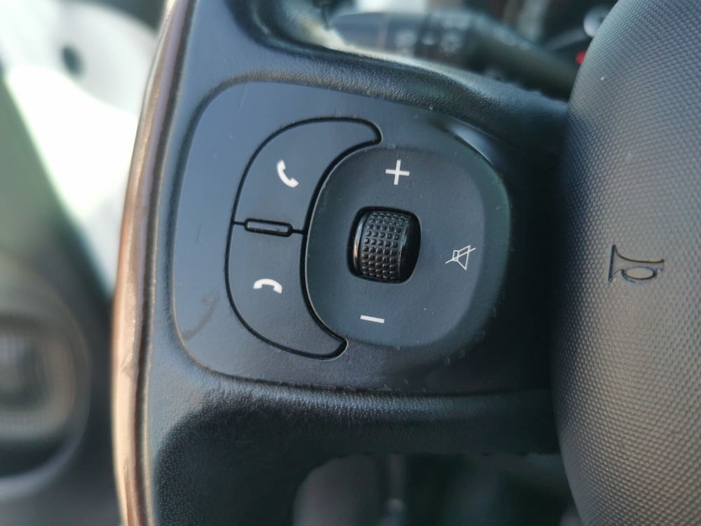 Fiat 500L usata a Taranto (19)