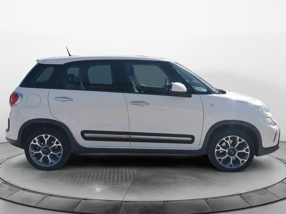 Fiat 500L usata a Taranto (5)