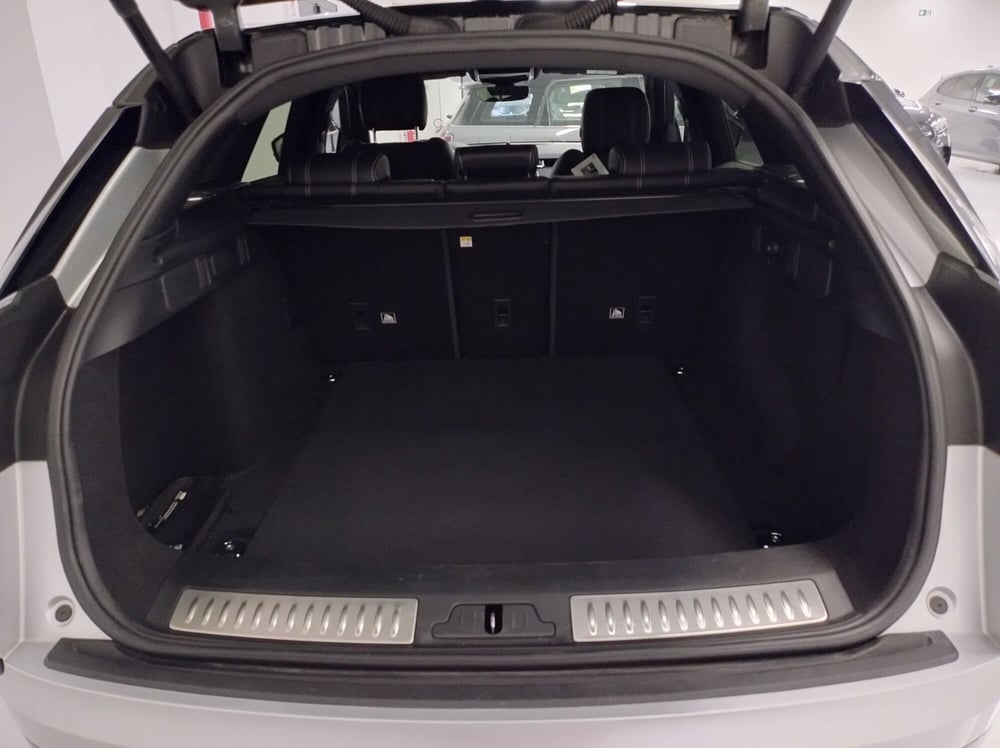 Land Rover Range Rover Velar usata a Cuneo (12)