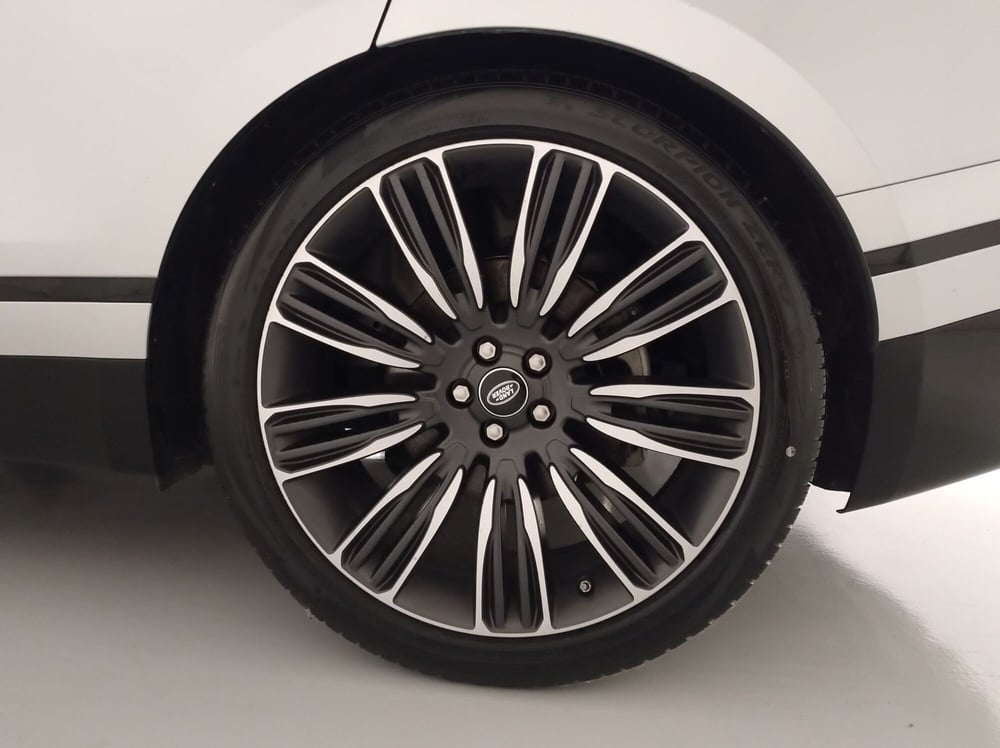 Land Rover Range Rover Velar usata a Cuneo (13)
