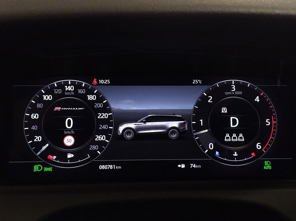 Land Rover Range Rover Velar usata a Cuneo (14)
